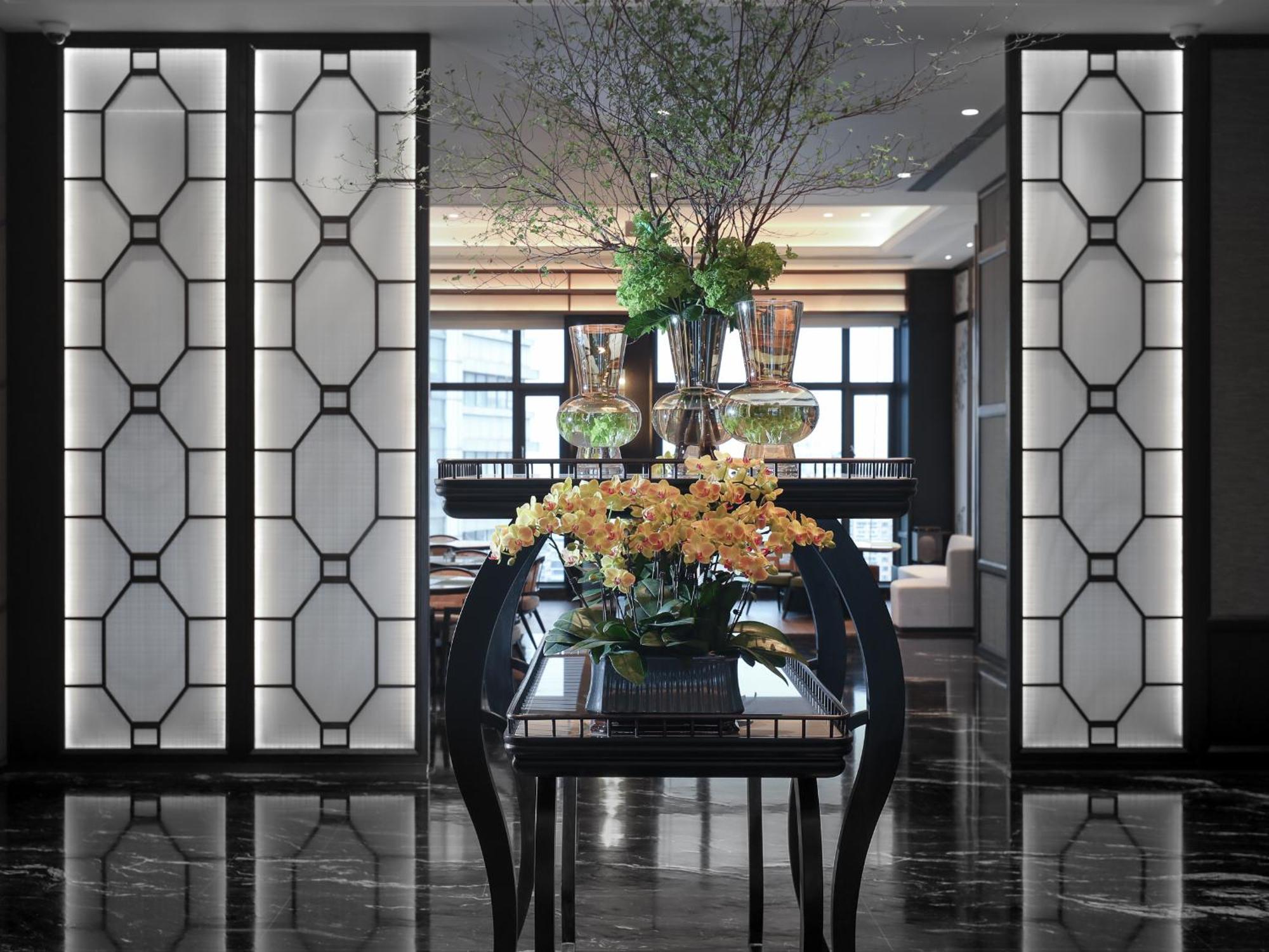 Kingdom Hotel Yiwu  Exterior photo